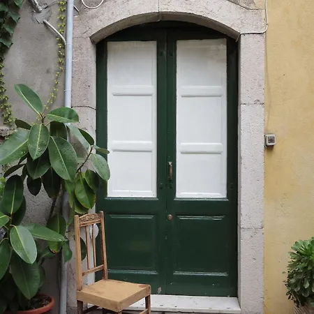 - Homstel Hostel Ταορμίνα
