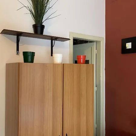 - Homstel Hostel Ταορμίνα